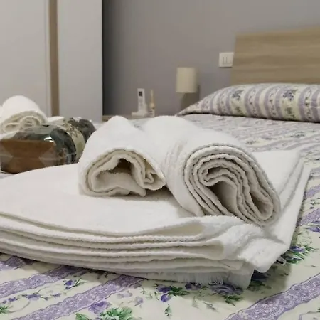 Parri 33 Fiera 4+1 Guest Parking On Demand * ボローニャ