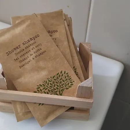 Parri 33 Fiera 4+1 Guest Parking On Demand アパート