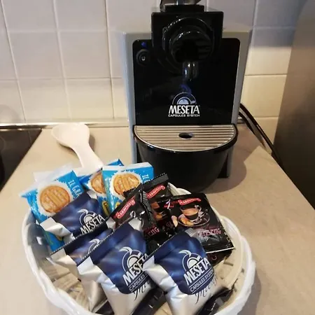 Parri 33 Fiera 4+1 Guest Parking On Demand ボローニャ