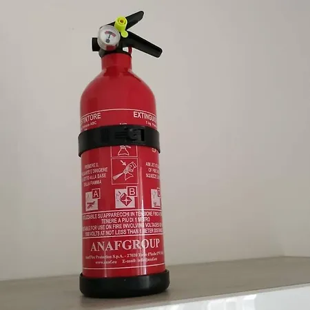 Parri 33 Fiera 4+1 Guest Parking On Demand ボローニャ