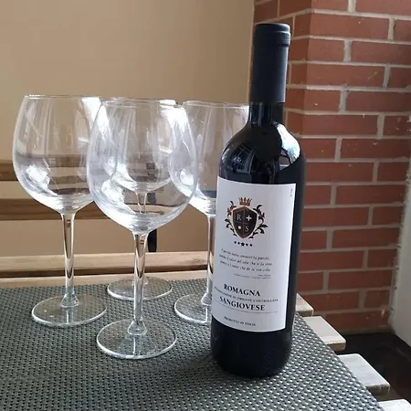 Parri 33 Fiera 4+1 Guest Parking On Demand アパート ボローニャ