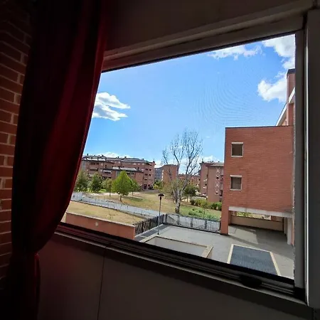 Parri 33 Fiera 4+1 Guest Parking On Demand アパート