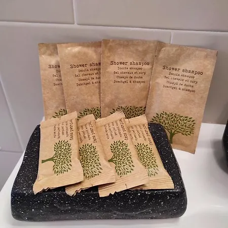 Parri 33 Fiera 4+1 Guest Parking On Demand アパート