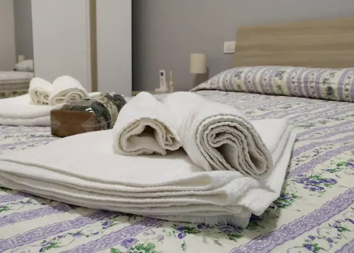 Parri 33 Fiera 4+1 Guest Parking On Demand * Boloňa