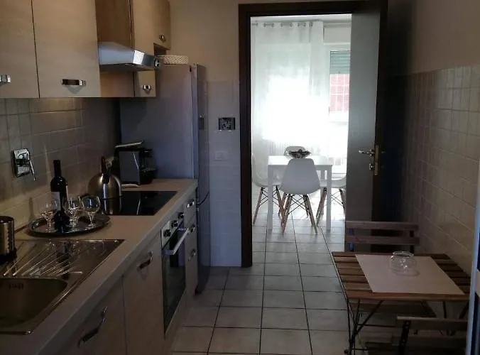 Parri 33 Fiera 4+1 Guest Parking On Demand