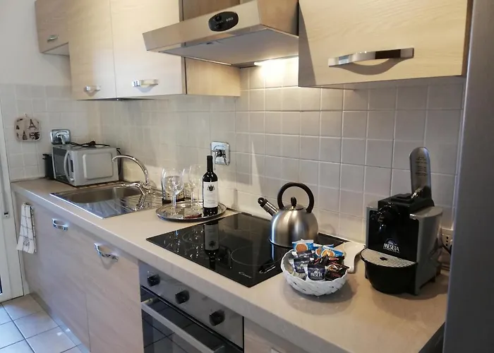 Parri 33 Fiera 4+1 Guest Parking On Demand *