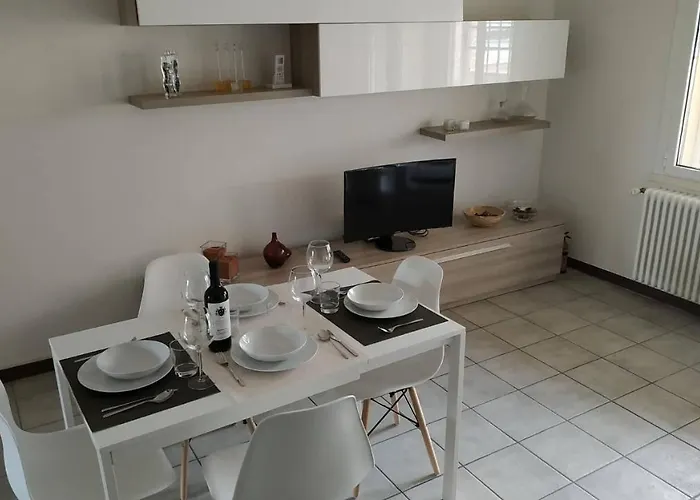 Parri 33 Fiera 4+1 Guest Parking On Demand *