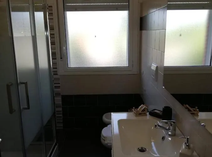 Parri 33 Fiera 4+1 Guest Parking On Demand Apartmán