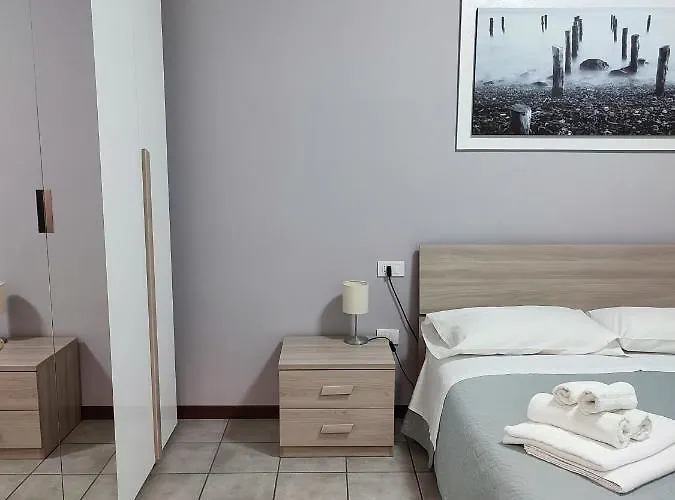 Parri 33 Fiera 4+1 Guest Parking On Demand * Boloňa