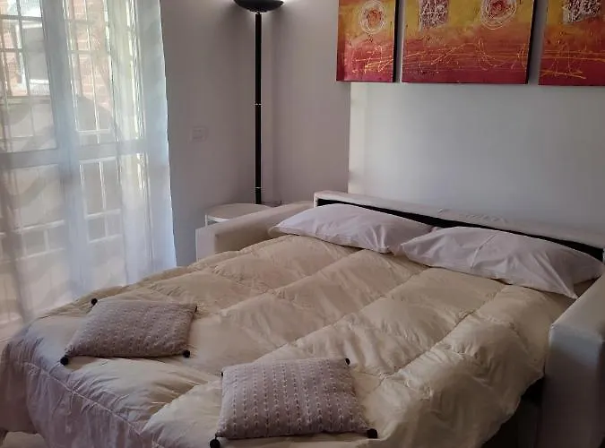 Parri 33 Fiera 4+1 Guest Parking On Demand Apartmán *