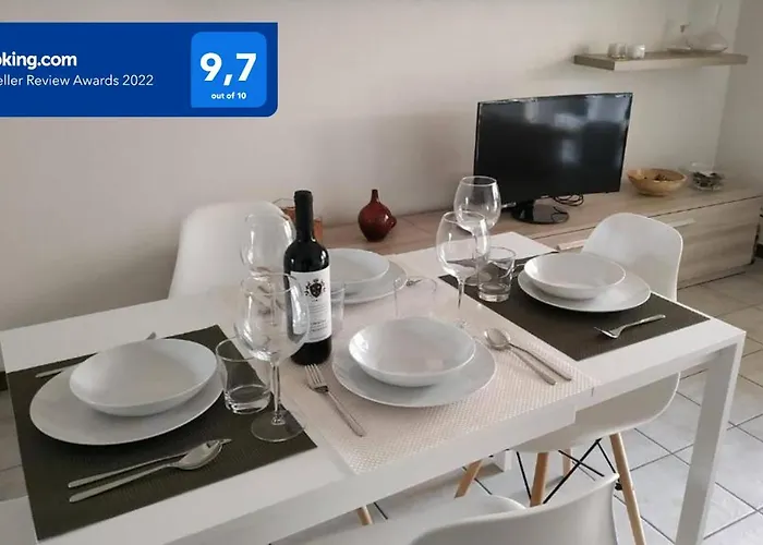 Parri 33 Fiera 4+1 Guest Parking On Demand Boloňa