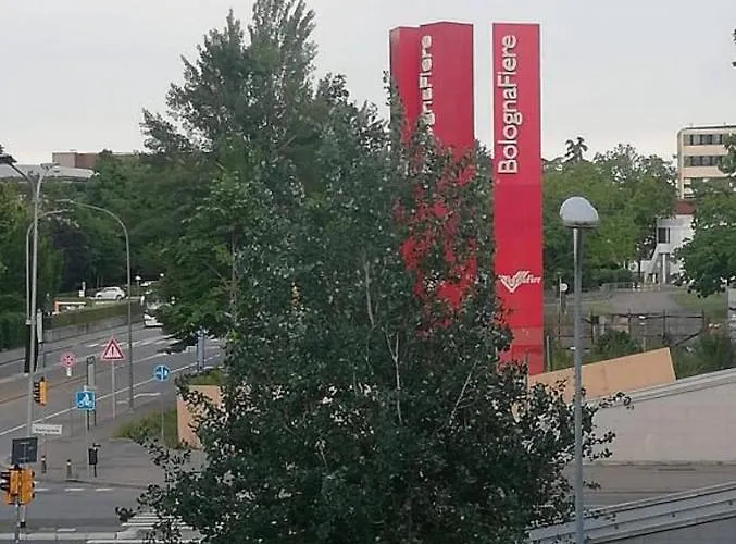 Parri 33 Fiera 4+1 Guest Parking On Demand * Boloňa