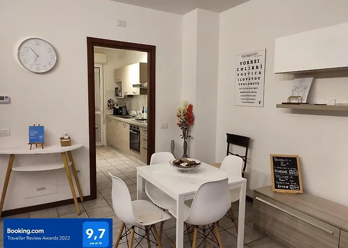 Parri 33 Fiera 4+1 Guest Parking On Demand