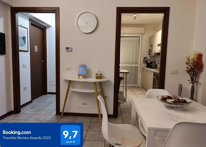 Parri 33 Fiera 4+1 Guest Parking On Demand Apartmán