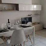 Parri 33 Fiera 4+1 Guest Parking On Demand Apartment Bologna