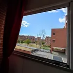 Parri 33 Fiera 4+1 Guest Parking On Demand Apartment