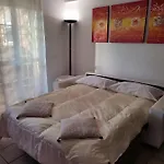 Parri 33 Fiera 4+1 Guest Parking On Demand Apartment *