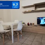 Parri 33 Fiera 4+1 Guest Parking On Demand * Bologna
