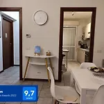Parri 33 Fiera 4+1 Guest Parking On Demand Apartment