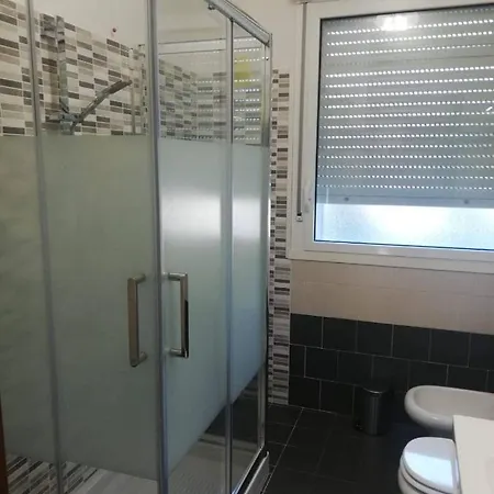 Parri 33 Fiera 4+1 Guest Parking On Demand Apartament Bolonia