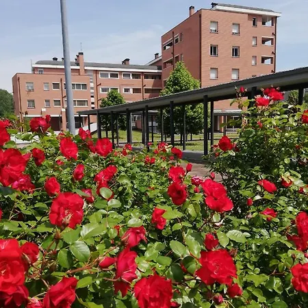 Parri 33 Fiera 4+1 Guest Parking On Demand Apartament Bolonia