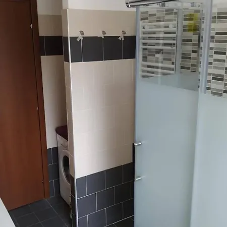 Parri 33 Fiera 4+1 Guest Parking On Demand Apartment Bologna