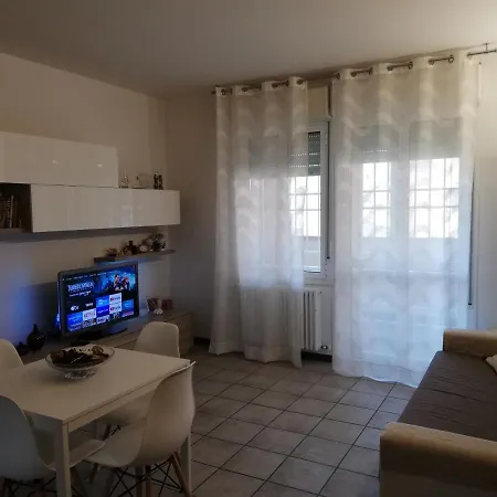 Parri 33 Fiera 4+1 Guest Parking On Demand * Bologna