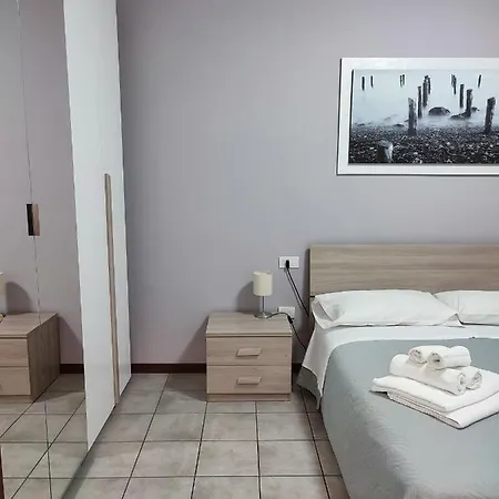 Parri 33 Fiera 4+1 Guest Parking On Demand * Bologna