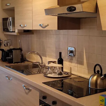 Apartment Parri 33 Fiera 4+1 Guest Parking On Demand Bologna