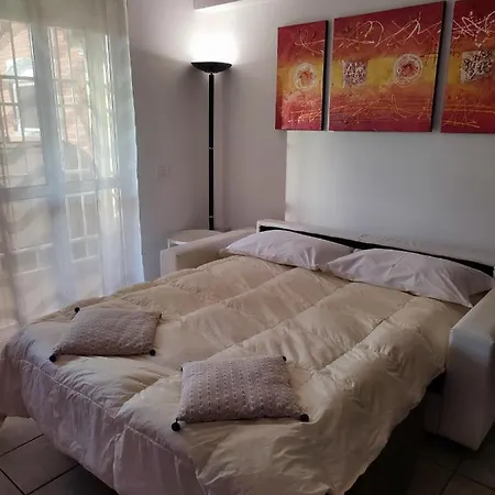 Parri 33 Fiera 4+1 Guest Parking On Demand Apartment *