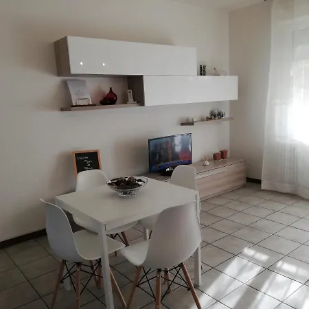 Apartment Parri 33 Fiera 4+1 Guest Parking On Demand *
