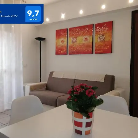 Parri 33 Fiera 4+1 Guest Parking On Demand Apartment Bologna