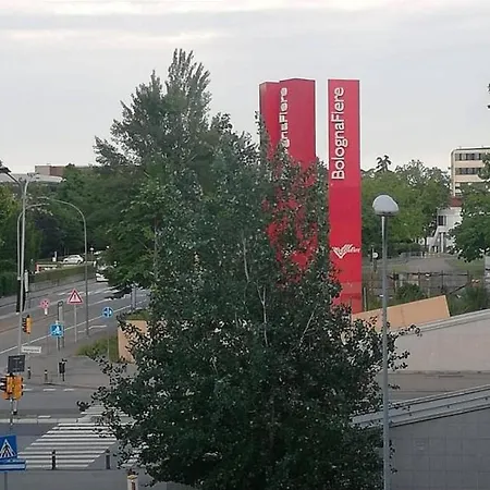 Parri 33 Fiera 4+1 Guest Parking On Demand * Bologna